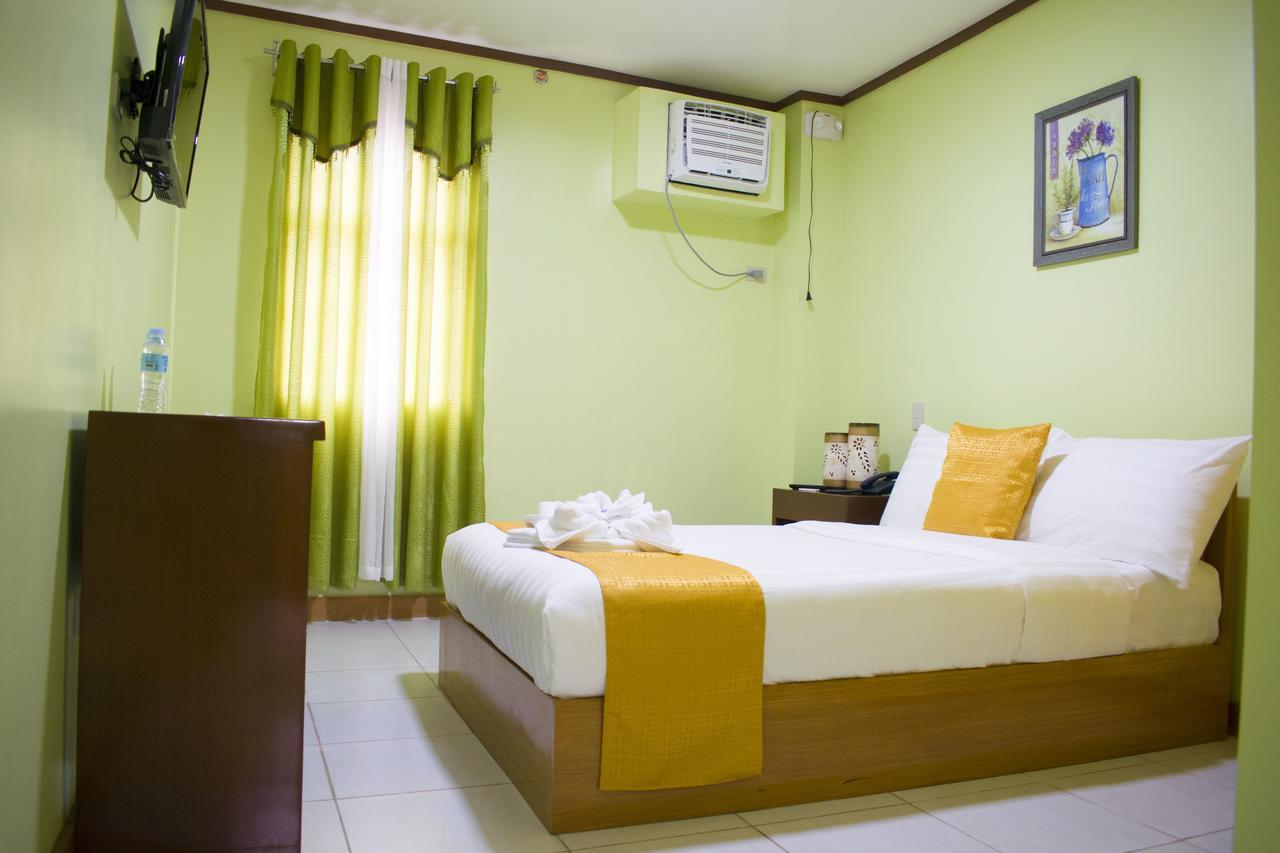 Royal Mansion Hotel Tabaco Экстерьер фото